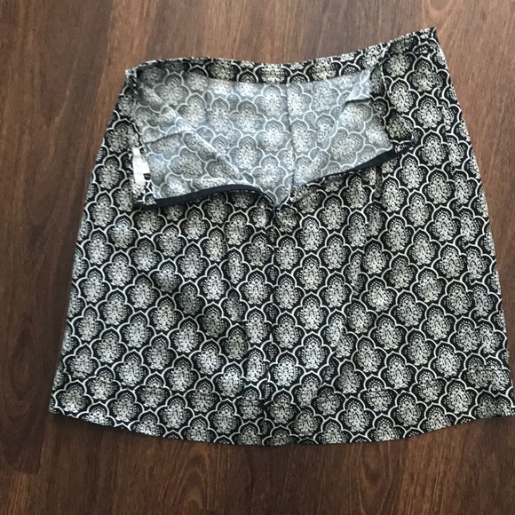 Loft Patterned Skirt - Picture 4 of 6